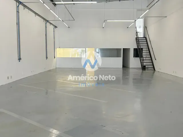 Prédio com 450m², à venda ou para alugar, no bairro Jardim Avelino em São Paulo