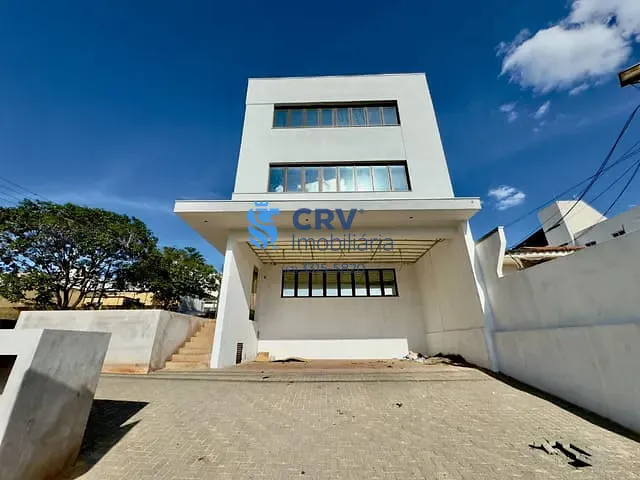 Prédio com 494m², para alugar, no bairro Jardim América em Londrina