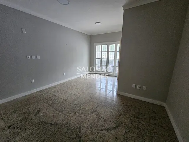 Prédio para alugar, no bairro Marco em Belém