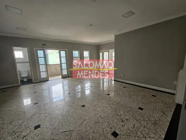 Prédio para alugar, no bairro Marco em Belém
