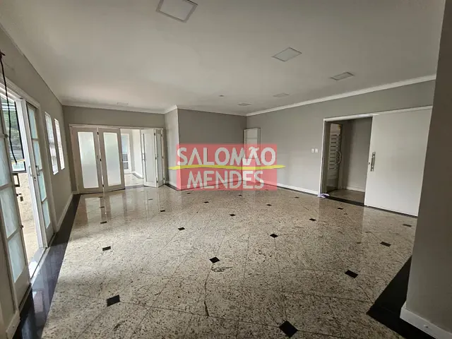 Prédio para alugar, no bairro Marco em Belém
