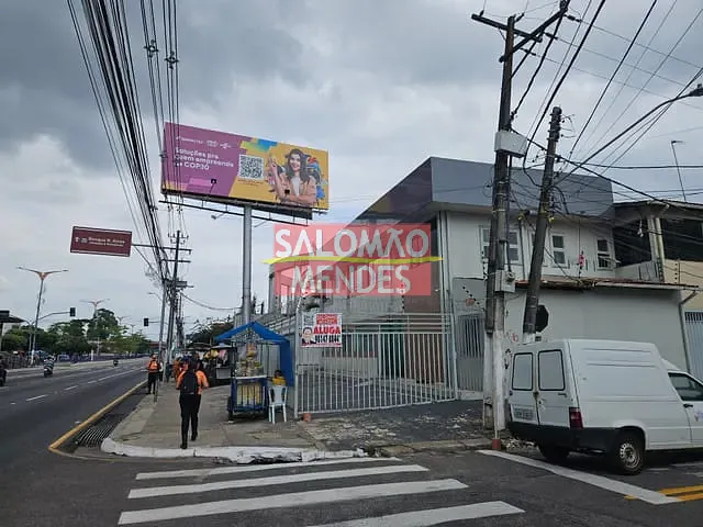 Prédio para alugar, no bairro Marco em Belém