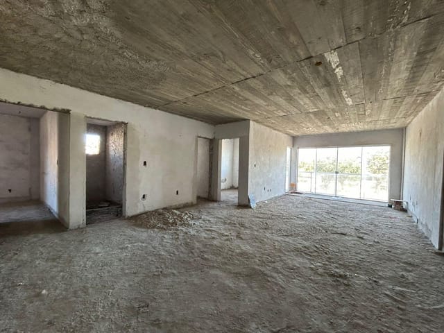 Prédio com 143m², à venda, no bairro Fragata em Pelotas