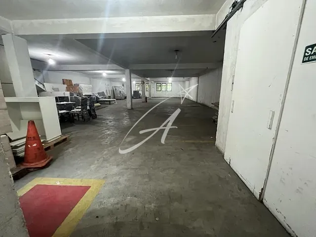 Prédio com 347m², à venda ou para alugar, no bairro Vila Prudente (Zona Leste) em São Paulo