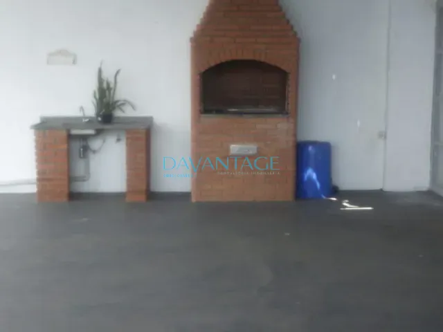 Prédio com 1146m², para alugar, no bairro Lapa em São Paulo