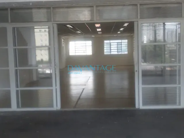 Prédio com 1146m², para alugar, no bairro Lapa em São Paulo