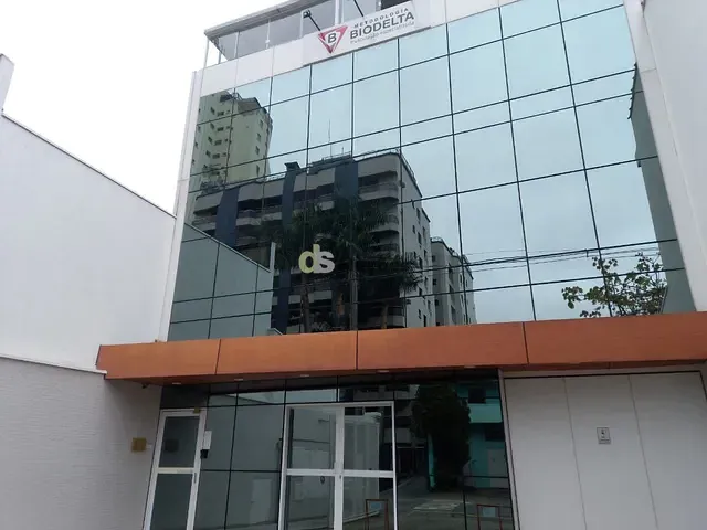 Prédio à venda ou para alugar, no bairro Vila Mariana em São Paulo