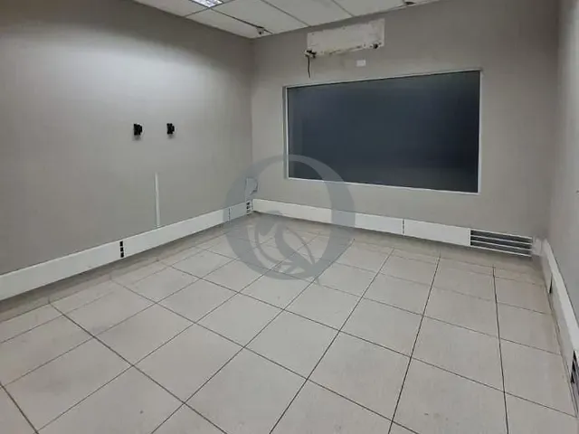 Prédio para alugar, no bairro Chácara Santo Antônio (Zona Leste) em São Paulo