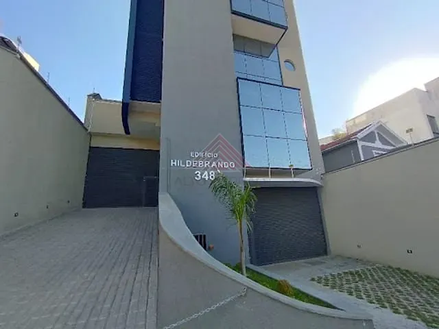 Prédio com 1680m², para alugar, no bairro Matriz em Mauá