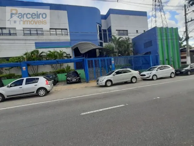 Galpão / Barracão com 2151m², à venda, no bairro Engenheiro Goulart em São Paulo