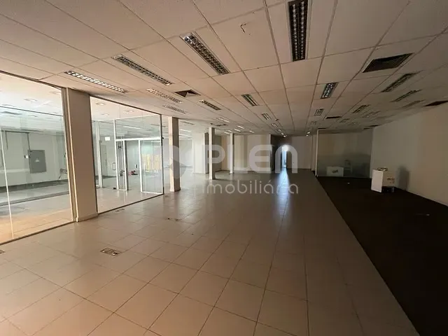 Prédio com 1650m², para alugar, no bairro Lauzane Paulista em São Paulo