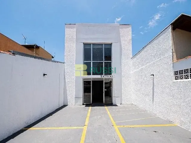 Prédio com 250m², à venda, no bairro Jardim Satélite em São José dos Campos