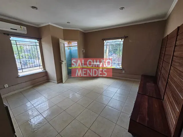 Prédio para alugar, no bairro Umarizal em Belém