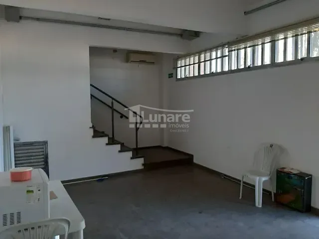 Prédio com 1m², para alugar, no bairro Várzea da Barra Funda em São Paulo