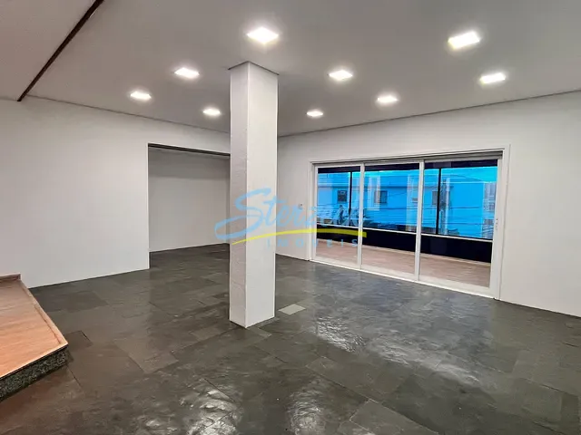 Prédio com 360m², à venda ou para alugar, no bairro Santa Rosa em Vinhedo