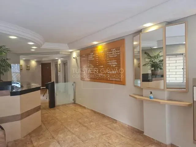 Prédio com 30m², à venda, no bairro Centro em Curitiba