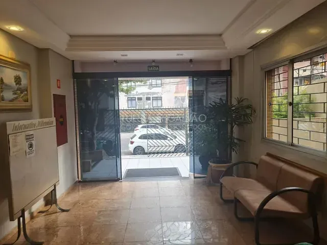 Prédio com 30m², à venda, no bairro Centro em Curitiba