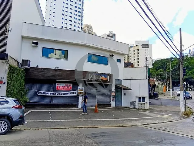 Prédio com 145m², para alugar, no bairro Vila Regente Feijó em São Paulo