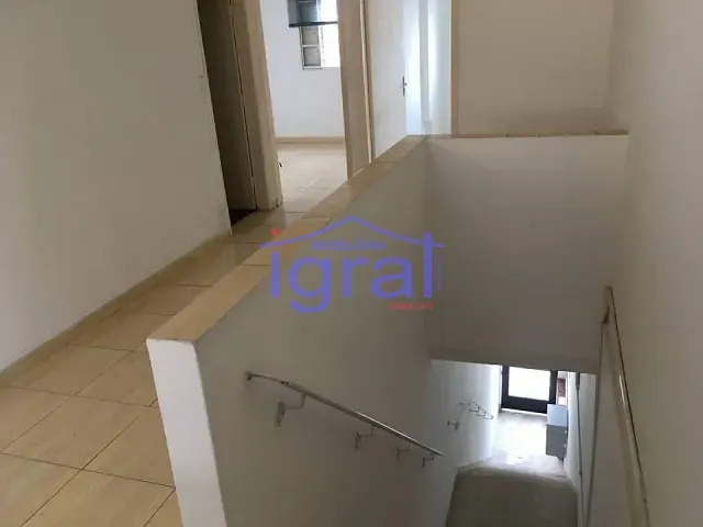 Prédio com 241m², à venda, no bairro Jardim Aeroporto em São Paulo