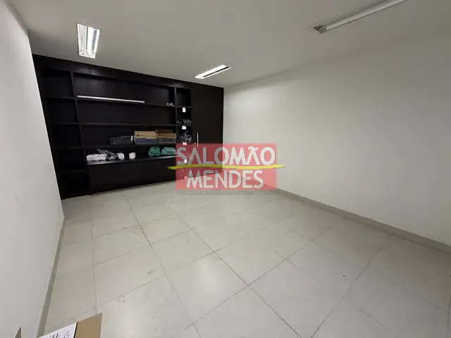 Prédio para alugar, no bairro Umarizal em Belém
