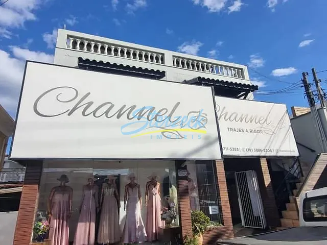 Prédio com 250m², à venda, no bairro Centro em Vinhedo
