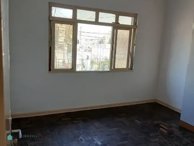 Prédio com 200m², à venda, no bairro Vila Serralheiro em São Paulo