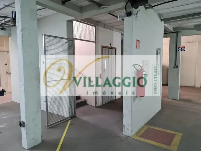 Prédio com 1000m², para alugar, no bairro Santos Dumont em São José do Rio Preto