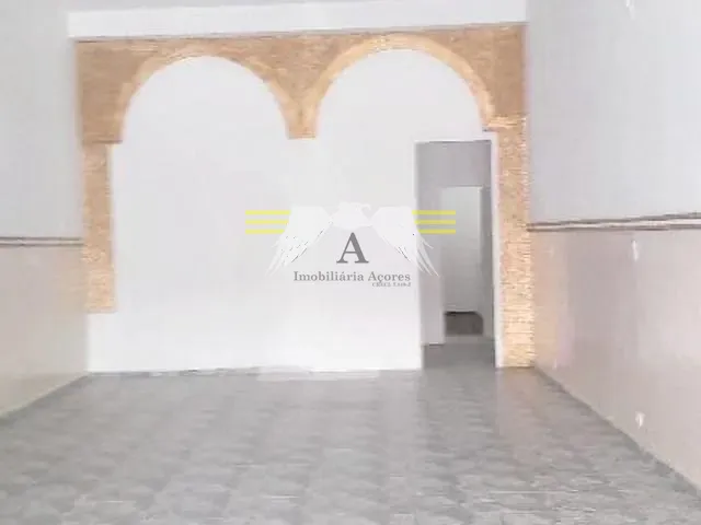 Prédio com 111m², à venda, no bairro Califórnia em São Paulo