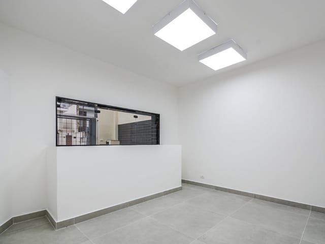 Prédio com 170m², à venda, no bairro Planalto Paulista em São Paulo