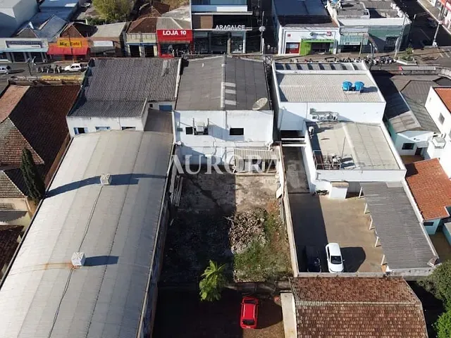 Prédio com 600m², à venda, no bairro Centro em Rolândia