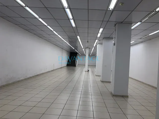 Prédio com 1164m², à venda, no bairro Lapa em São Paulo