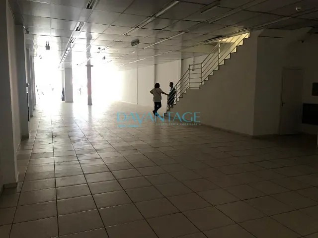 Prédio com 1164m², à venda, no bairro Lapa em São Paulo