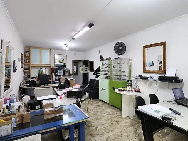 Prédio à venda ou para alugar, no bairro Parque Cento e Vinte em Francisco Morato