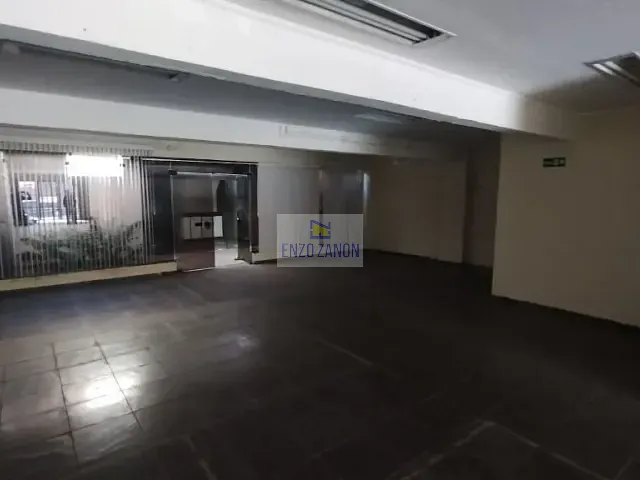 Prédio com 300m², à venda ou para alugar, no bairro Jardim do Mar em São Bernardo do Campo