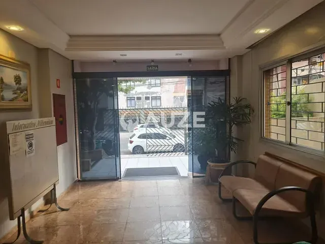 Prédio com 30m², à venda, no bairro Centro em Curitiba