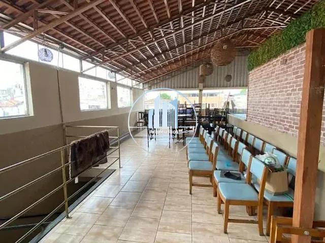 Prédio com 300m², à venda, no bairro Guanabara em Pouso Alegre