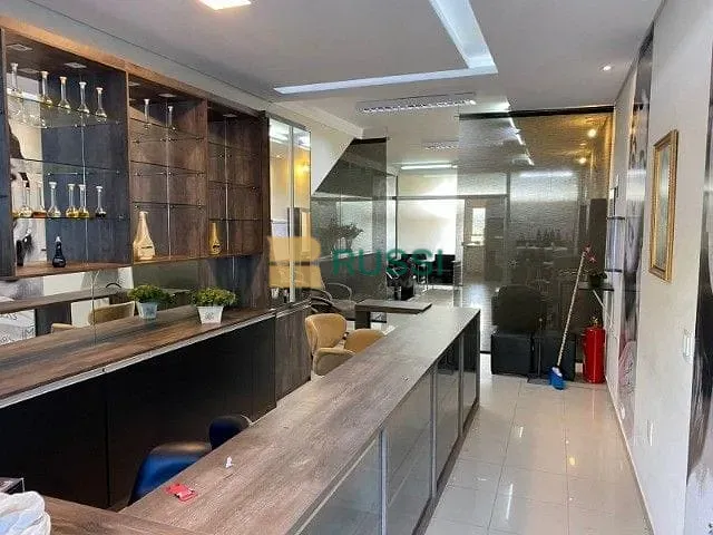 Prédio com 144m², à venda, no bairro Jardim Satélite em São José dos Campos