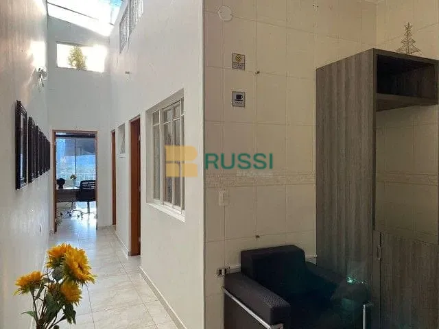 Prédio com 144m², à venda, no bairro Jardim Satélite em São José dos Campos