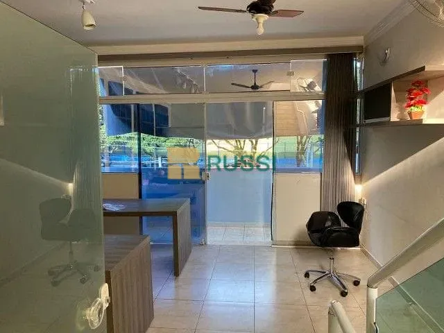 Prédio com 144m², à venda, no bairro Jardim Satélite em São José dos Campos