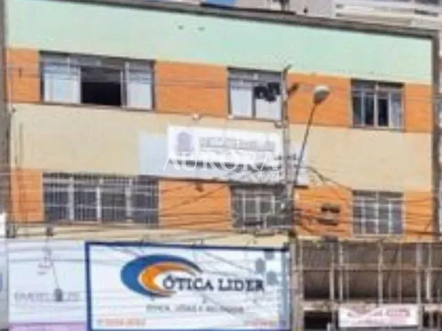 Prédio com 570m², à venda, no bairro Centro em Maringá