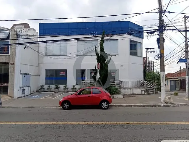 Prédio à venda ou para alugar, no bairro Vila Gomes Cardim em São Paulo