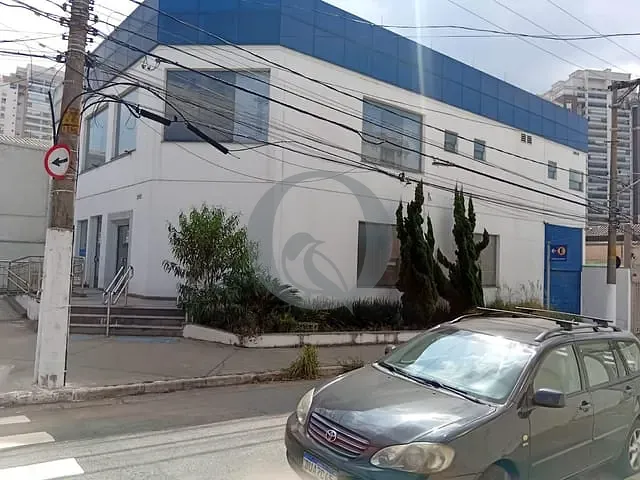 Prédio à venda ou para alugar, no bairro Vila Gomes Cardim em São Paulo