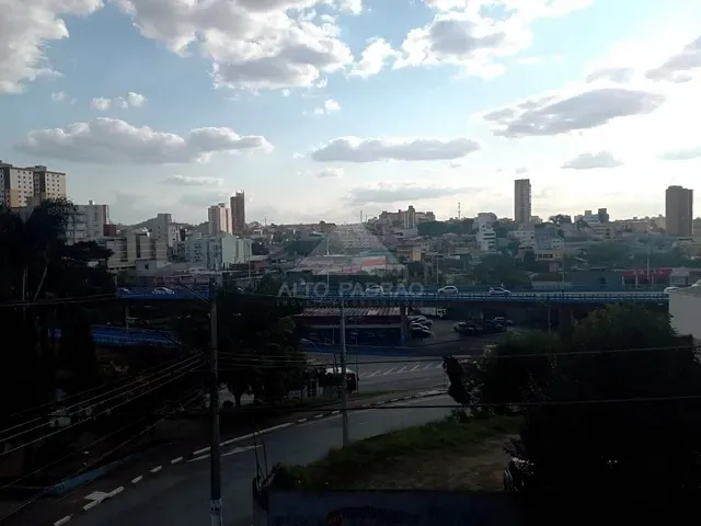 Prédio com 100m², à venda, no bairro Vila Bocaina em Mauá