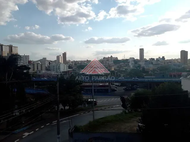 Prédio com 100m², à venda, no bairro Vila Bocaina em Mauá