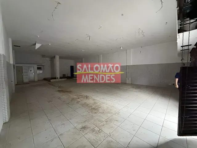Prédio para alugar, no bairro Castanheira em Belém