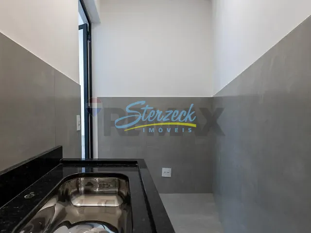 Prédio com 250m², à venda, no bairro Santa Rosa em Vinhedo