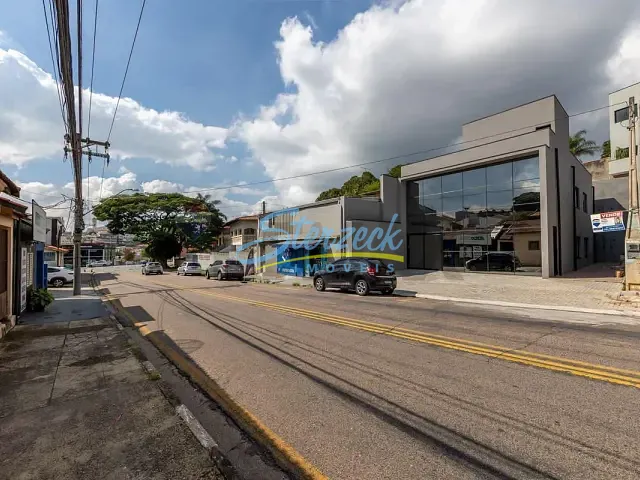 Prédio com 250m², à venda, no bairro Santa Rosa em Vinhedo