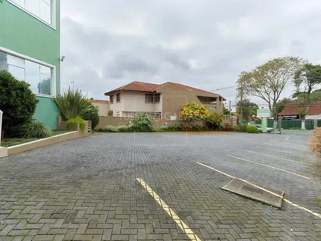 Prédio com 394m², à venda, no bairro Santa Felicidade em Curitiba