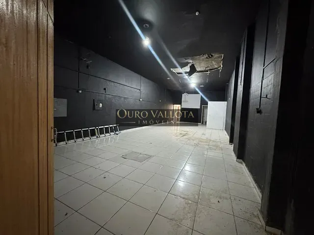 Prédio com 204m², à venda, no bairro Liberdade em São Paulo