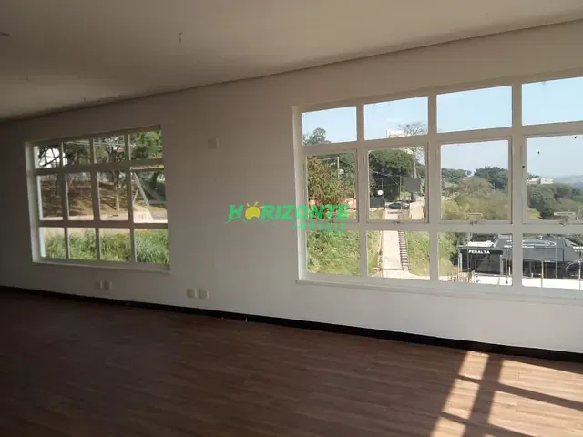 Prédio com 1400m², para alugar, no bairro Jardim Esplanada II em São José dos Campos